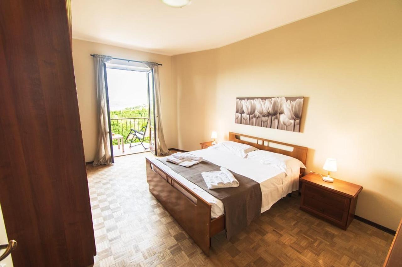 Bellavista Lake Apartment Pisano Esterno foto